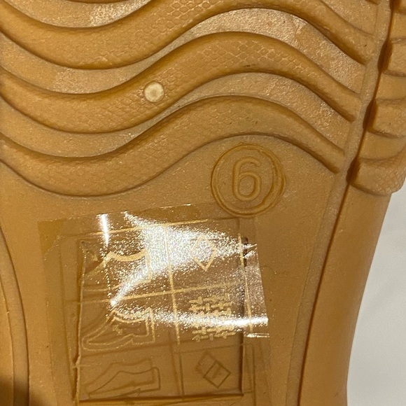 Sociology Joan Black Shearling Lined Duck Boots, size 6 - Picture 5 of 6